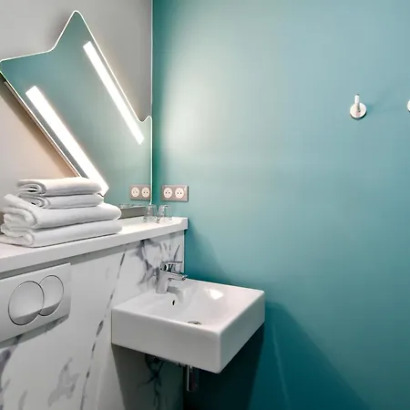 Ibis Budget Nazaire Centre Gare מלון סן נזאר