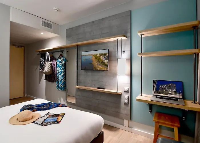 Ibis Budget Nazaire Centre Gare Hotel 2*