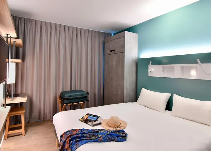 Ibis Budget Nazaire Centre Gare Hotel